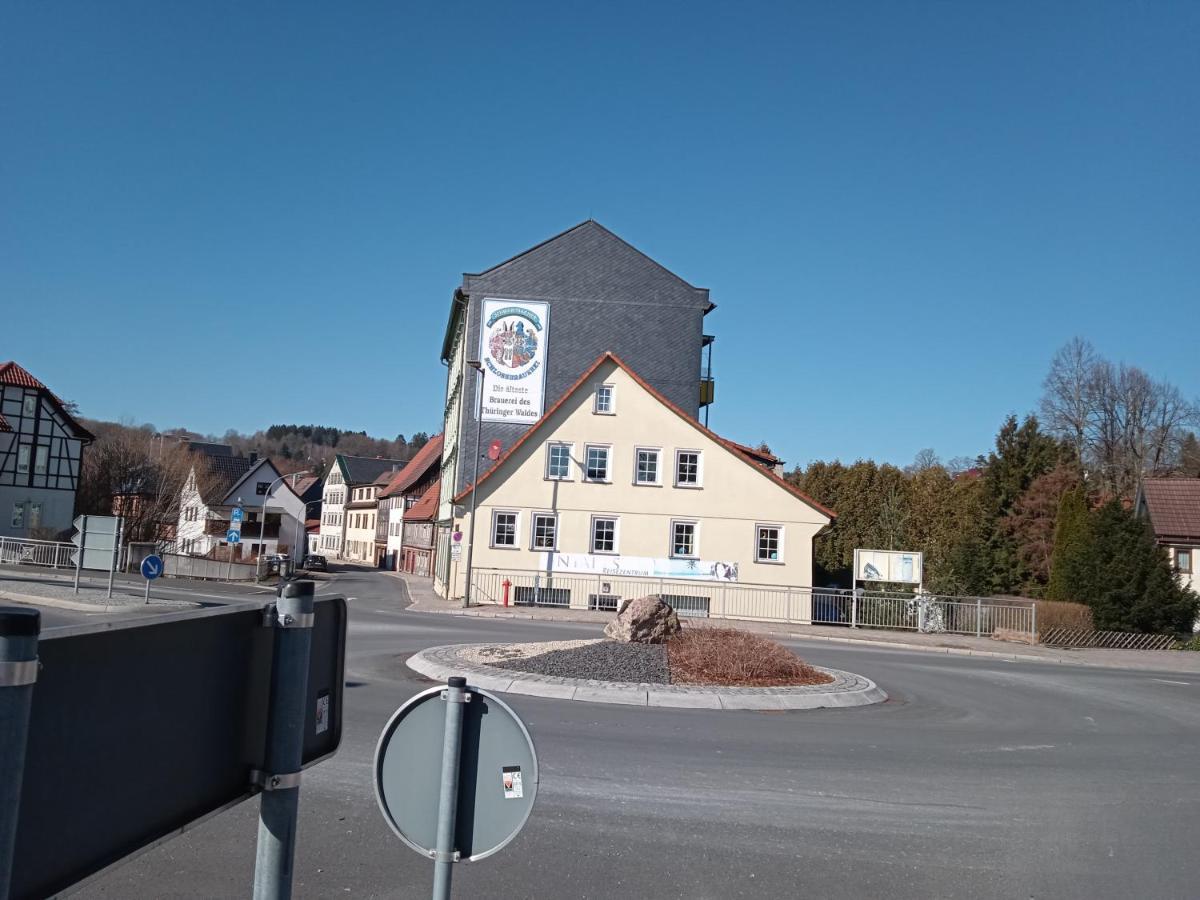 Hotel & Restaurant Zum Adlersberg Schleusingen Ngoại thất bức ảnh